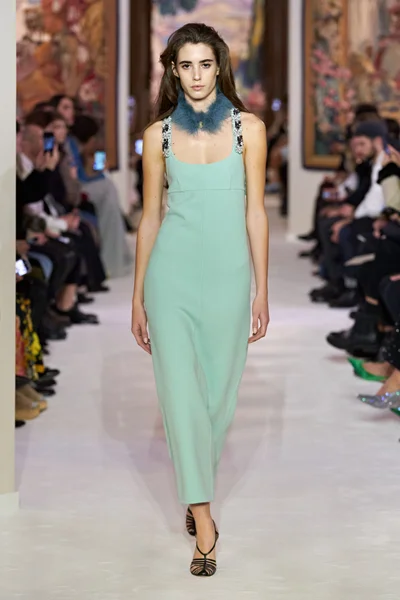 Look 52